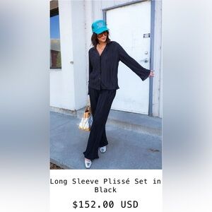 Black Plissé Long Sleeve Set